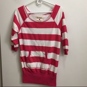 Cute 3 quarter sleeve stripped stretchy shirt
